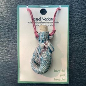 ⚜️Vessel “Mermaid” Necklace! NWT!